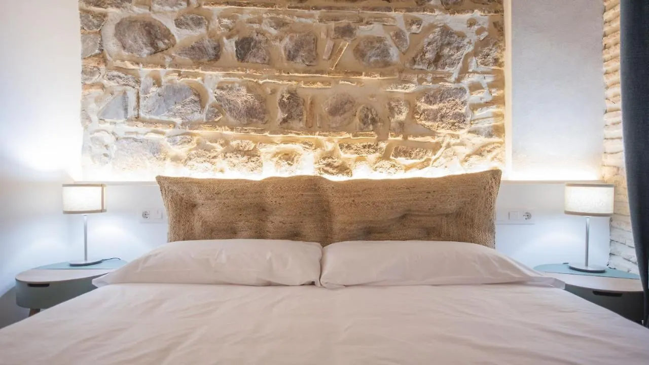Virgen Blanca - Apartamentos Aloha Tolède